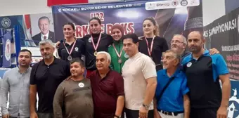 Sakarya Büyükşehir Belediyesi Spor Kulübü Boksçuları Türkiye Şampiyonasında Üçüncü Oldu