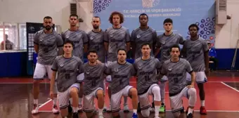 Kocaeli Büyükşehir Belediye Kağıtspor, Gölbaşı Belediyesi TED Ankara Kolejliler'e mağlup oldu