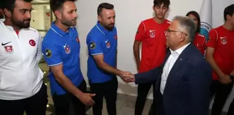 U-18 Milli Takımı Beyzbol 5 Gençler Dünya Kupası'na Hazırlanıyor