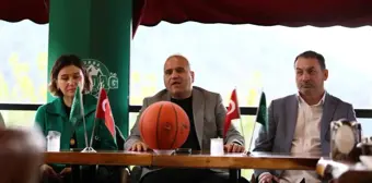 Uludağ Basketbol Başkanı Aşkın Değirmeci ve Yönetim Kurulu Basın Toplantısı Gerçekleştirdi