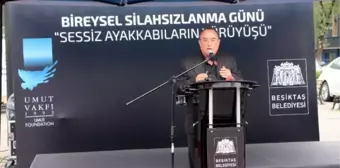 Umut Vakfı, Bireysel Silahsızlanma Günü'nde 'Sessiz Ayakkabıların Yürüyüşü' düzenledi