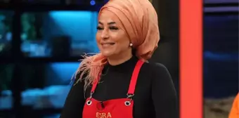 Abartılı makyajlarıyla tanınan MasterChef Esra, ilk kez doğal haliyle kamera karşısına geçti