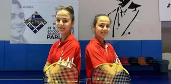 Eskişehirli İkizler Badminton Şampiyonasında Göz Kamaştırdı