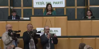 Yeşil Sol Parti Eş Sözcüsü Akın: 'Kapalı Kapılar Ardında AKP ve MHP'nin Hazırlamış Olduğu Anayasanın Bu Meclis'ten Geçirilmeye Çalışılmasını Bizim...