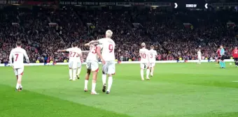 Galatasaray, Manchester United'ı 3-2 mağlup etti