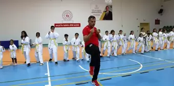 Depremzedelere Karate Kıyafeti Yardımı