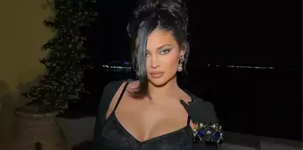 Kylie Jenner, İsrail'e destek paylaşımı yaptı! Tepkilerin ardından anında sildi