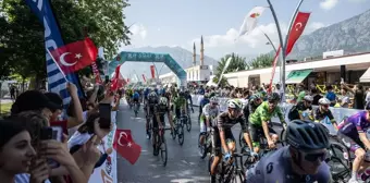 Tour of Türkiye'nin ikinci etabını Jasper Philipsen kazandı