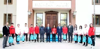 Erzincan Valisi Hamza Aydoğdu, Amatör Spor Haftası kapsamında sporcuları ağırladı