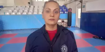 Gediz'de Açılan Kick Boks Kursu Büyük İlgi Görüyor