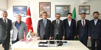 Bitlis Valisi Erol Karaömeroğlu Ahlat ilçesinde ziyaretlerde bulundu