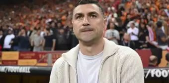 Burak Yılmaz, Halil Umut Meler ile arasında geçen diyaloğu canlı yayında anlattı