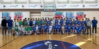 Yeşim Spor U-14 Basketbol Takımı Ankara'da dostluk maçı yaptı