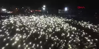 Atakum Belediyesi, Pinhani ile Cumhuriyet Konseri düzenledi