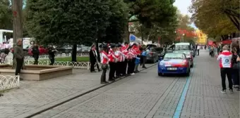 Cumhuriyet'in 100. yılı için Doğu-Batı Dostluk Rallisi İstanbul'da başladı