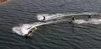 Hasankeyf'te Türkiye Sujeti ve Flyboard Şampiyonası ile Türkiye Motosurf Şampiyonası Finali Gerçekleştirildi