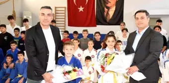 Manisa Büyükşehir Belediyespor Judo Takımı Antrenmanını Ziyaret Etti