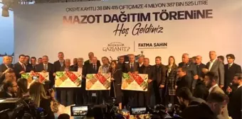 Bakan Şimşek, Gaziantep'te çiftçilere mazot ve sertifikalı tohum dağıttı