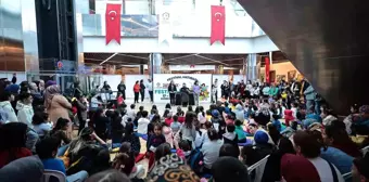 Denizli Büyükşehir Belediyesi Kadınlar Festivali'nde Şükriye Tutkun konseri