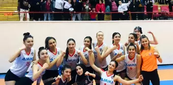 Kayseri Voleybol Kulübü Adana Seyhan Belediyespor'u mağlup etti