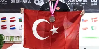 Bilecikli Sporcular Taekwondo Şampiyonasında Büyük Başarı Gösterdi