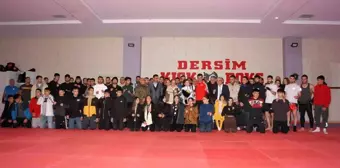 Kick Boks Dünya Şampiyonu Tuncelili Sporcu Memleketinde Karşılandı