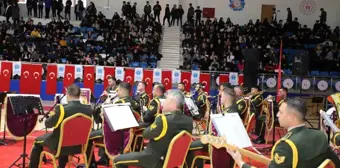 Ordu Bölge Bandosu Hakkari'de Konser Verdi