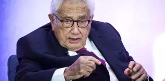 Nobel Ödüllü Dışişleri Bakanı Henry Kissinger 100 Yaşında Hayatını Kaybetti