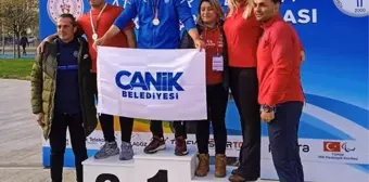 Canik Belediyespor Kulübü Milli Sporcusu Ali Topaloğlu Türkiye Rekoru Kırdı