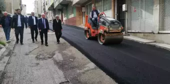 Karabağlar Belediyesi Fen İşleri Müdürlüğü Asfalt Çalışmalarına Devam Ediyor