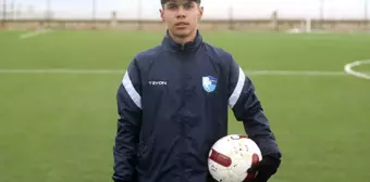 Erzurumspor U15 Futbolcusu Ahmet Muhammet Aslan, U15 Milli Takım Aday Kadrosuna Davet Edildi