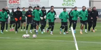 Konyaspor Teknik Direktörü Hakan Keleş: Sivas maçı zor, ama kazanan taraf biz olmak istiyoruz