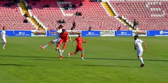 Balıkesirspor Bergama Belediyespor ile 2-2 berabere kaldı