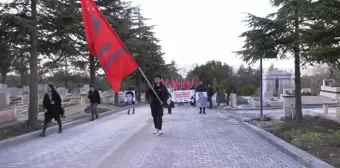 Erdal Eren, İdamının 43'üncü Yılında Mezarı Başında Anıldı.