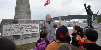 Sarıkamış'ta ilkokul öğrencileri 'Şehitlere Vefa' yürüyüşü yaptı