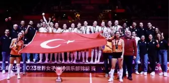 Eczacıbaşı Dynavit, VakıfBank'ı 3-2 yenerek şampiyon oldu