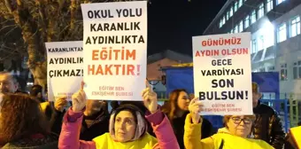 Eğitim Sen Eskişehir Şubesi Yaz Saati Uygulamasına Tepki Gösterdi