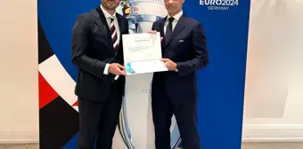 Hamit Altıntop UEFA MIP master programını tamamladı