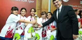 Şehitkamil Belediyesi, Kurtuluş Kupası Geleneksel Spor Etkinliklerinde 2 bin 510 sporcuyu ağırladı