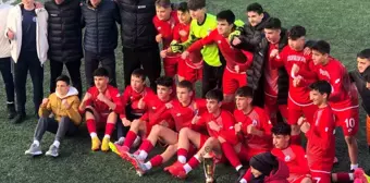 Ankara Sincan Belediyespor U-15 Takımı Şampiyon Oldu