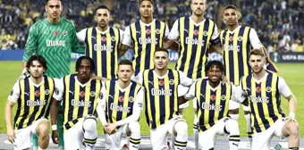 Fenerbahçe, 2023 Yılını Lider Tamamladı ve Türkiye Kupası'nı Kazandı