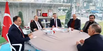 Talas Belediye Başkanı Mustafa Yalçın, Şeffaf Odada AK Parti Milletvekili Şaban Çopuroğlu'nu ağırladı