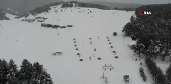 Beyaza bürünen Dumanlı Tabiat Parkı'nda mest eden kar manzarası