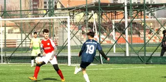 Gültepespor U18, E.M. Döğerspor'u 15-1 gibi farklı yenerek haftayı 3 puanla kapattı