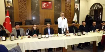 Tokat Belediye Başkanı Eyüp Eroğlu, gençlerle buluştu