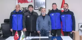 Akhisarspor, İsa Turan ile anlaştı