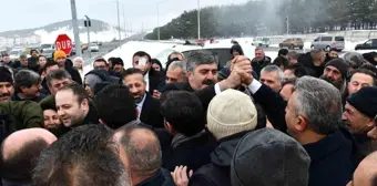 Ardahan'da Cumhur İttifakı'nın Belediye Başkan Adayı Yunus Baydar Coşkuyla Karşılandı