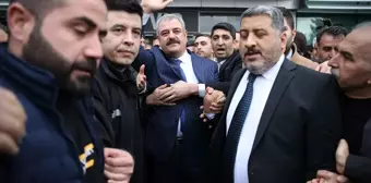 AK Parti Diyarbakır Büyükşehir Belediye Başkan Adayı Mehmet Halis Bilden, Halkla Kucaklaşacak