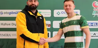 Efeler 09 SFK, Emirhan Özkan'ı transfer etti