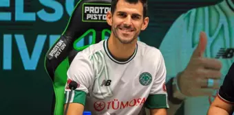 Konyaspor, Nelson Oliveira ile yollarını ayırdı